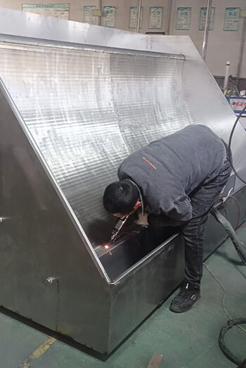 水力筛生产车间图片